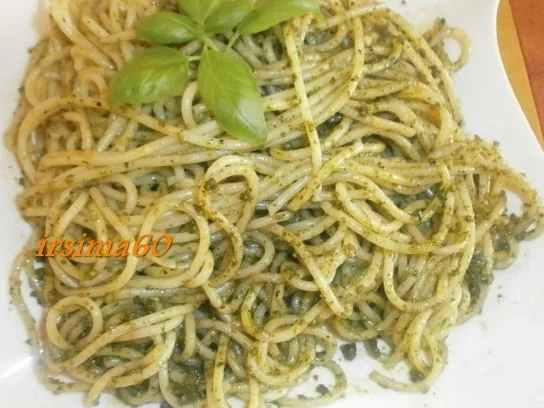 Rezept: Minzpesto pikant Bild Nr. 2 Minzpesto pikant - Rezept - Bild Nr. 2