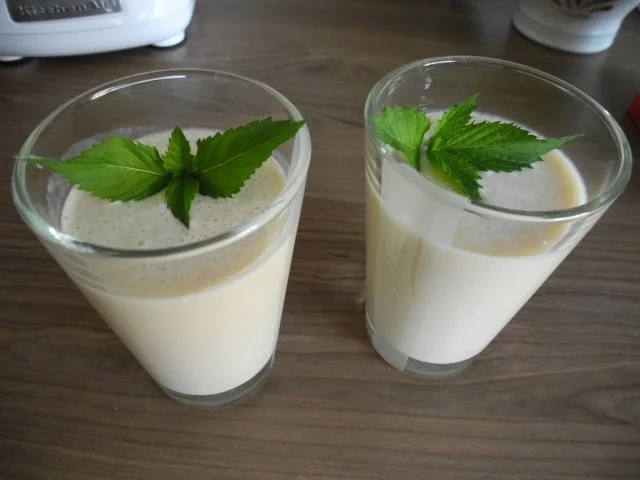 Dessert :  Bananen - Milch - Shake - Rezept