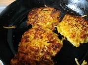 Rezept: Möhren- Kartoffel Puffer Möhren- Kartoffel Puffer - Rezept