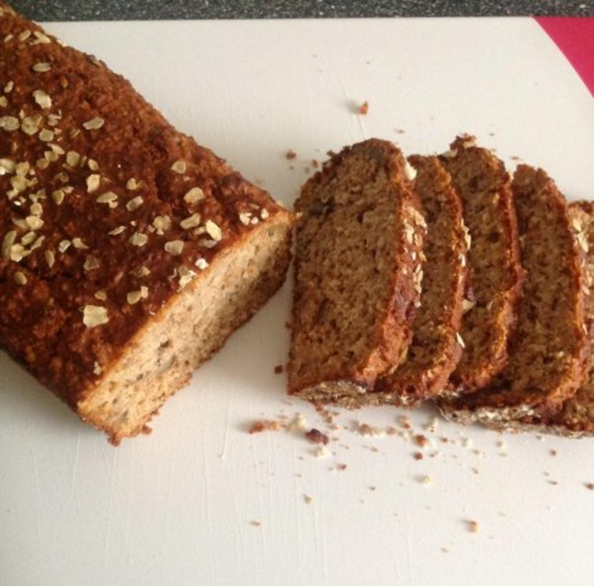 Bilder für Haferflocken - Wallnuss - Brot (ohne Hefe) - Rezept