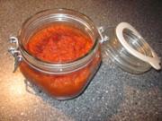 Tomatensoße mit frischen und getrockneten Tomaten - Rezept