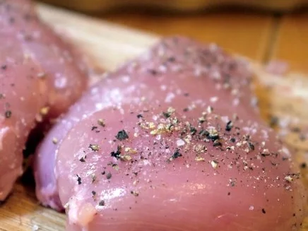 Rezept: Kräutercrepes mit Hähnchenfüllung Bild Nr. 2 Kräutercrepes mit Hähnchenfüllung - Rezept - Bild Nr. 2