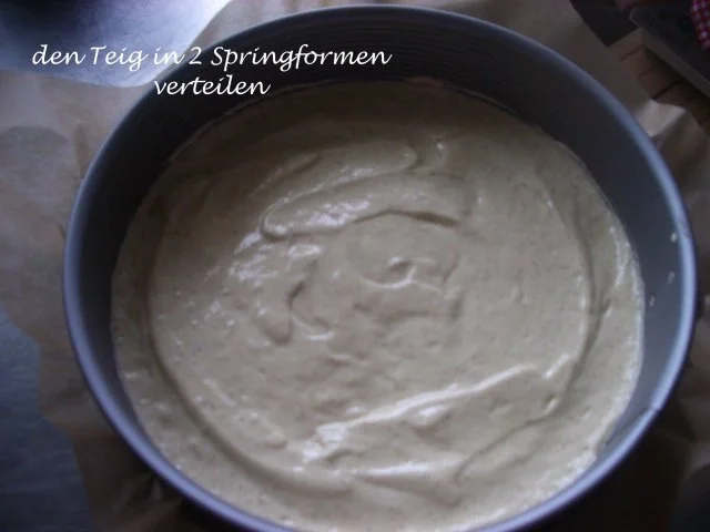 Erdbeer - Sahne - Torte mit Mandelbiskuit - Rezept - Bild Nr. 6