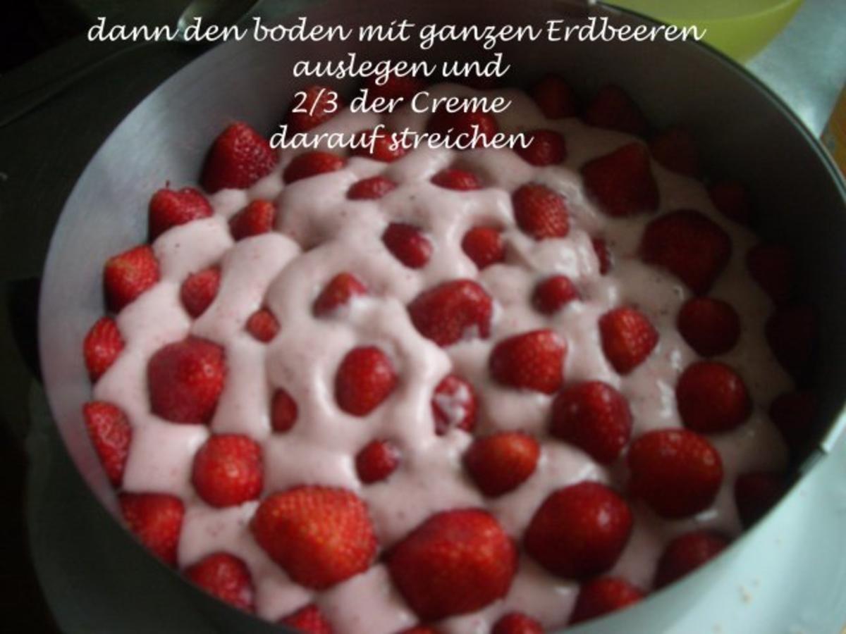 Erdbeer - Sahne - Torte mit Mandelbiskuit - Rezept - Bild Nr. 16