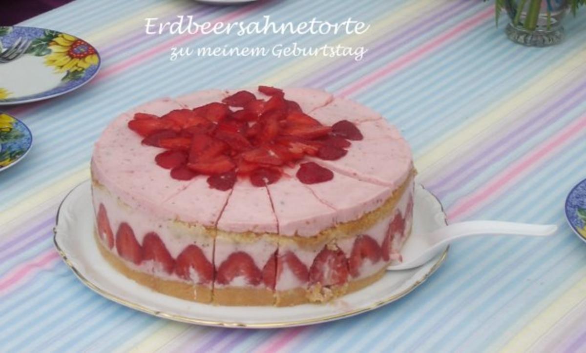 Erdbeer - Sahne - Torte mit Mandelbiskuit - Rezept - Bild Nr. 22
