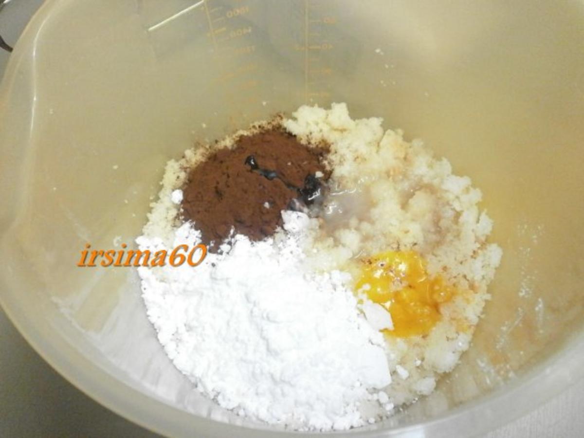 Rumkugeln aus Kuchenresten - einfach - 307 kcal/100g