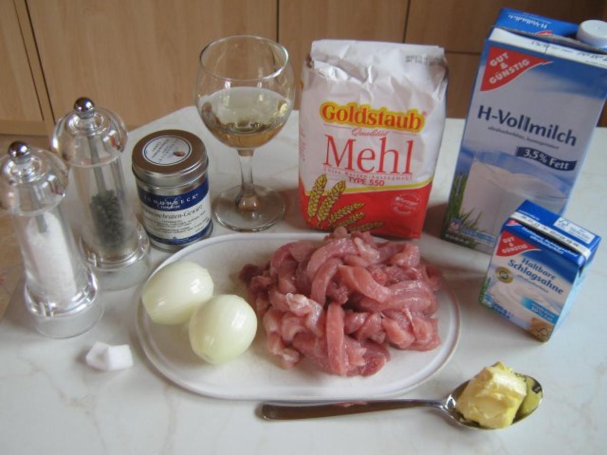 Schweinegeschnetzeltes in Zwiebel-Sahne-Sauce - Rezept - Bild Nr. 3