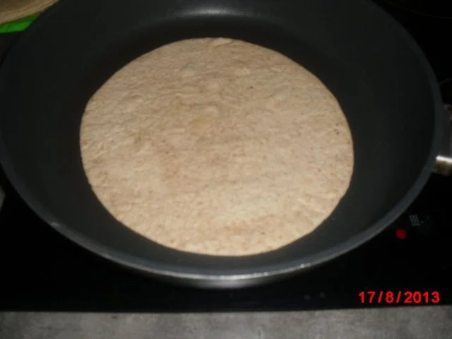 Wrap aus Vollkorn mit Gemüse-Füllung - Rezept - Bild Nr. 4