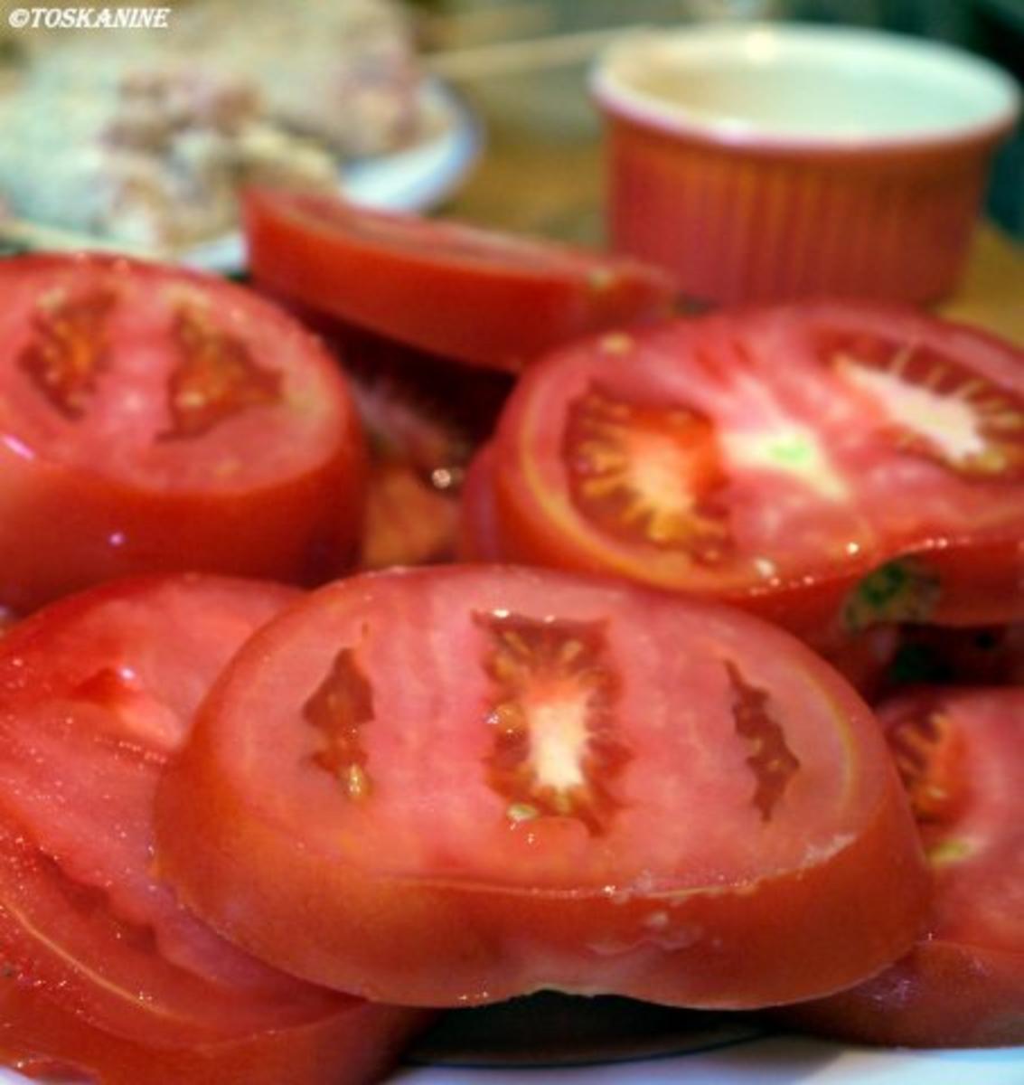 Sesam-Hähnchenspieße mit Senf-Honig-Dip und gebratenen Tomaten - Rezept - Bild Nr. 9