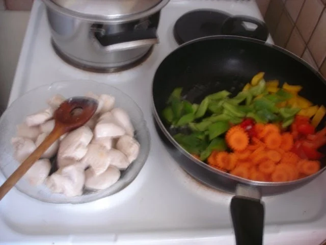 Hähnchenbrustfilet-Curry mit buntem Reis - Rezept - Bild Nr. 8