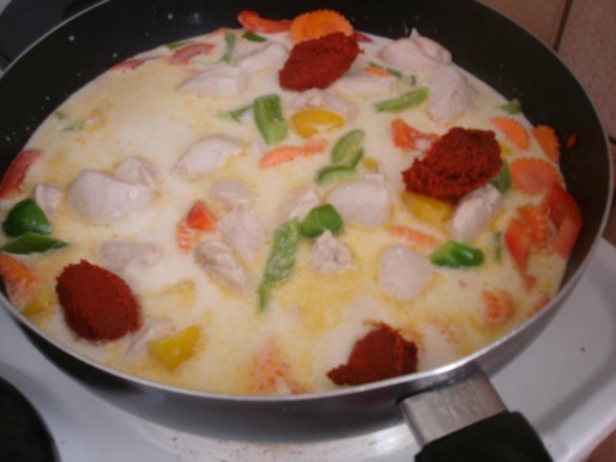 Hähnchenbrustfilet-Curry mit buntem Reis - Rezept - Bild Nr. 12