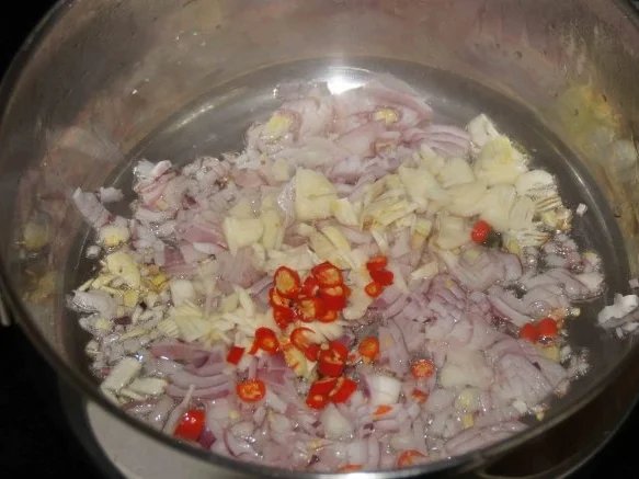 Rezept: Barbecuesoße "Oriental Spice" Bild Nr. 2 Barbecuesoße "Oriental Spice" - Rezept - Bild Nr. 2