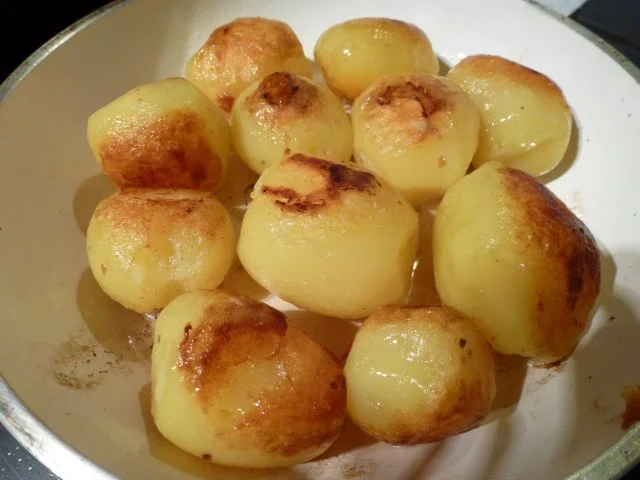 Rezept: Ziegenkäsebeefsteak mit Beilagen Bild Nr. 2 Ziegenkäsebeefsteak mit Beilagen - Rezept - Bild Nr. 2