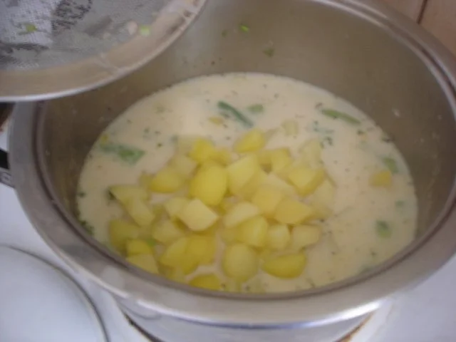 Tschechische Feuerbohnen-Kartoffelsuppe - Rezept - Bild Nr. 12