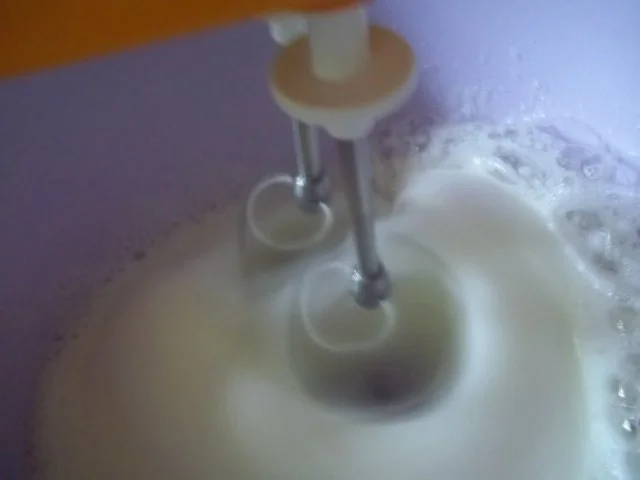 Johannisbeerkuchen mit Baiser vom Blech - Rezept - Bild Nr. 5