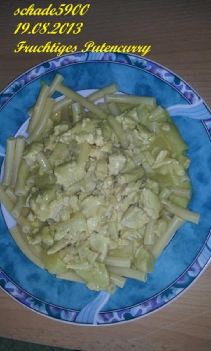 Wild und Geflügel: Moni's,  Pute tummelt sich mit der Ananas in Sahne - Rezept - Bild Nr. 3