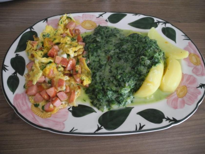 Würstchen-Petersilien-Rührei mit Kartoffeln und Zwiebel-Rahmspinat ...