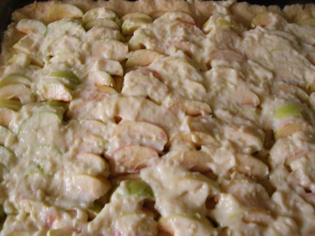 Apfelkuchen mit Pudding und Streusel - Rezept - Bild Nr. 10