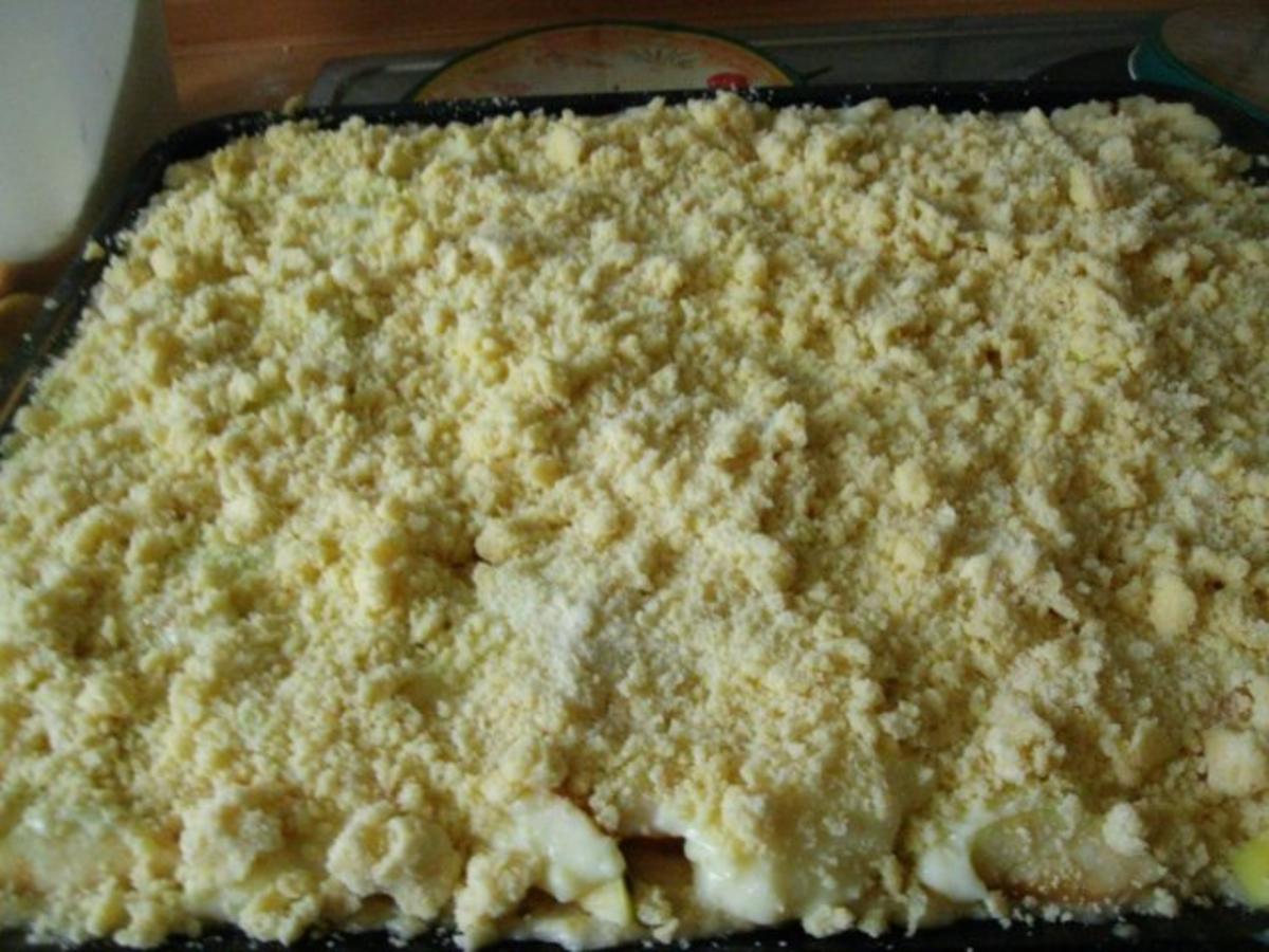 Apfelkuchen mit Pudding und Streusel - Rezept - Bild Nr. 12