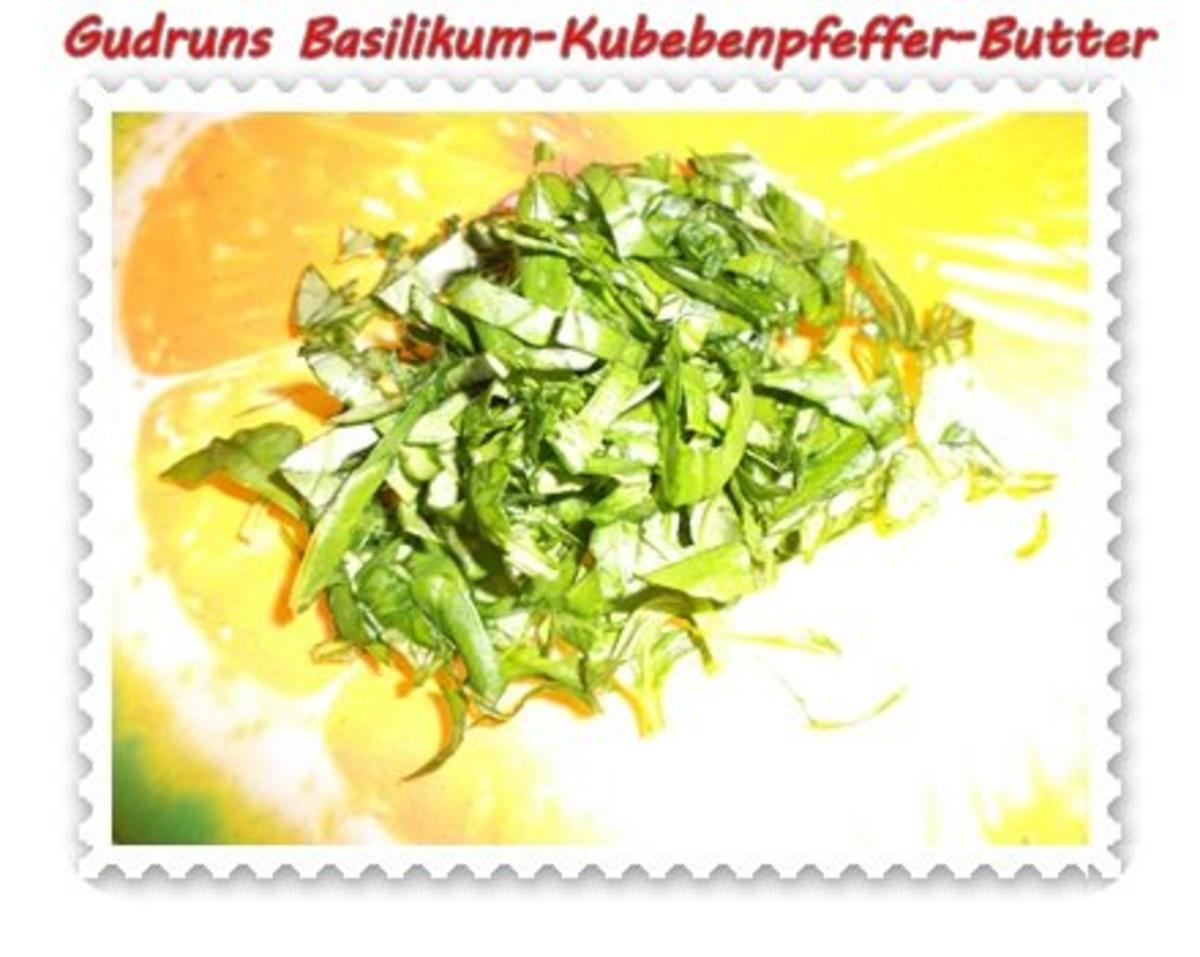 Brotaufstrich: Basilikum-Kubebenpfeffer-Butter - Rezept - Bild Nr. 5
