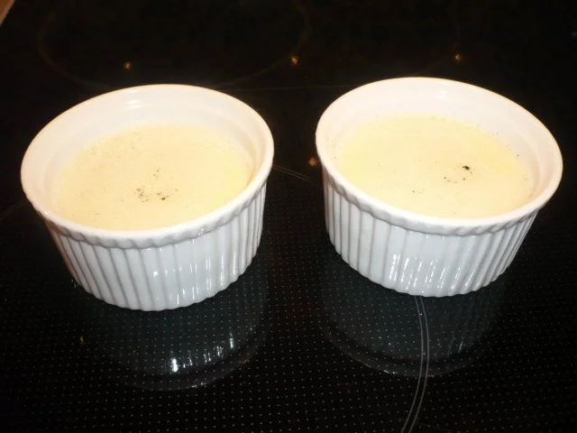 Panna Cotta mit parfümiertem Obstsalat - Rezept - Bild Nr. 7