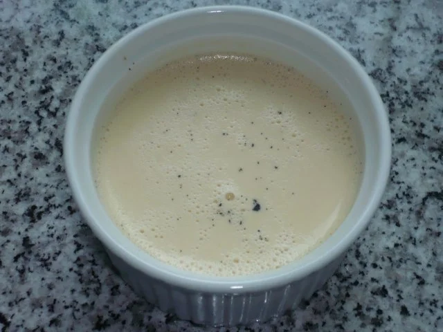 Panna Cotta mit parfümiertem Obstsalat - Rezept - Bild Nr. 9