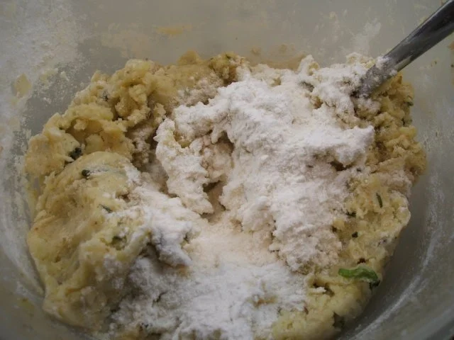 Kartoffeln: Rosmarin-Kartoffelbällchen - Rezept - Bild Nr. 6