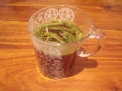 Rezept: Elchipanzis Kräuterwürztee mit Milch Elchipanzis Kräuterwürztee mit Milch - Rezept