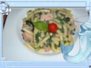 Fisch : Lachs  mit Spinat und Pasta - Rezept
