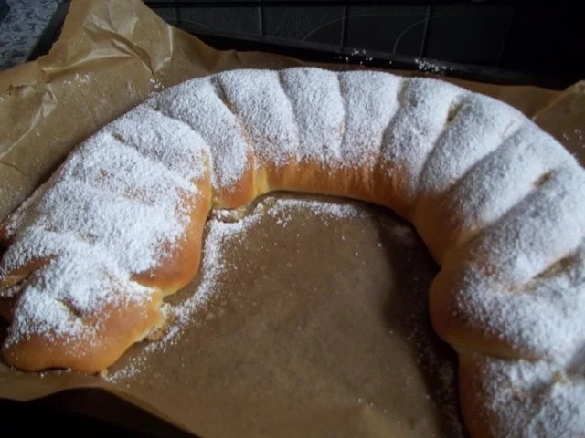 Rezept: Hefe-Nuss-Kranz Hefe-Nuss-Kranz - Rezept