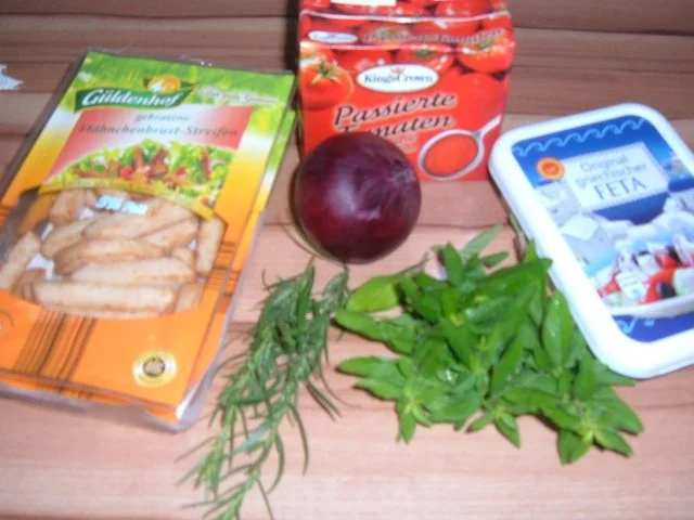 Rezept: Pizza : Vollkorn mit Hähnchen und Feta Bild Nr. 3 Pizza : Vollkorn mit Hähnchen und Feta - Rezept - Bild Nr. 3