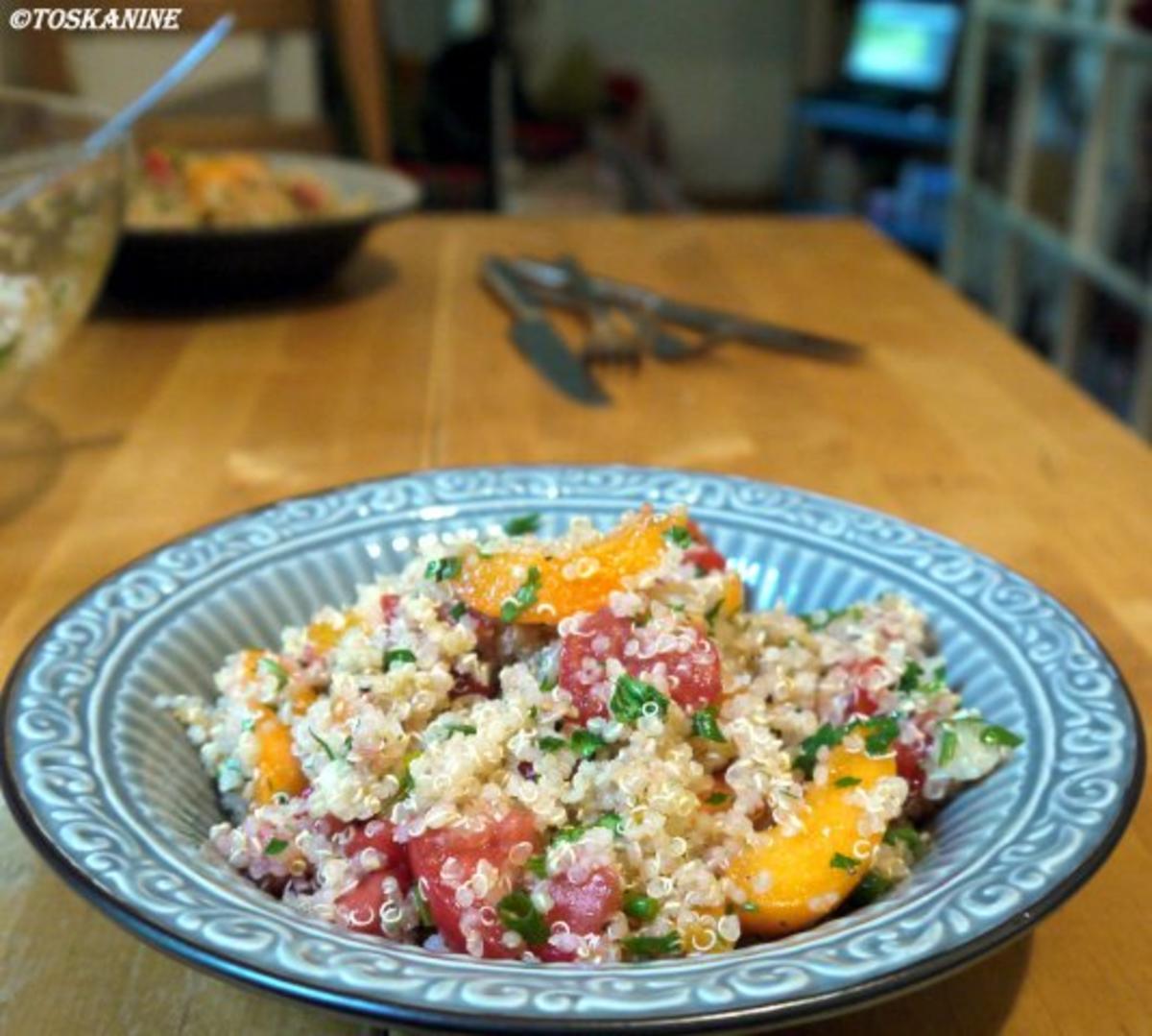 Fruchtiger Quinoa-Salat mit Ziegenfeta in Pancetta - Rezept - Bild Nr. 11
