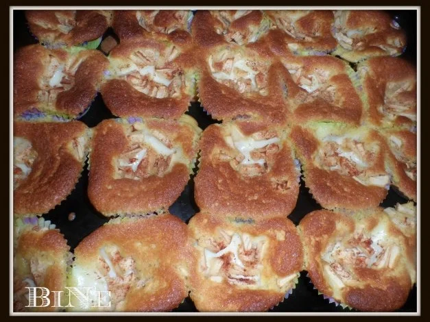 BiNe` S APFELMUFFINS MIT VANILLECREME - Rezept - Bild Nr. 6