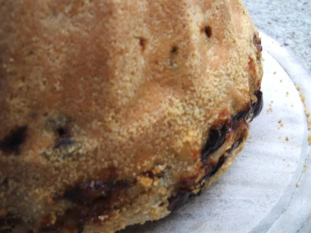 Backen: Zwetschgen-Gugelhupf mit Marzipan - Rezept - Bild Nr. 8