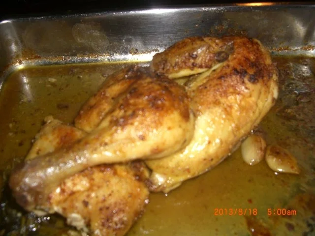 Rezept: Hühnchen auf Kräuterbeet Hühnchen auf Kräuterbeet - Rezept