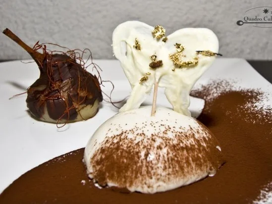 Rezept: Gefüllte Birnenkeule in Schoko - Chilikruste und himmlische Kaffee- Panna Cotta Gefüllte Birnenkeule in Schoko - Chilikruste und himmlische Kaffee- Panna Cotta - Rezept