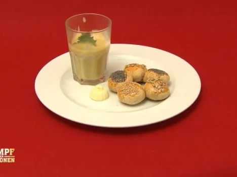 Rezept: Rahmsuppe vom Boskop Rahmsuppe vom Boskop - Rezept