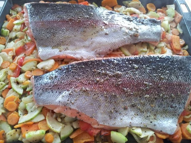 Lachs auf Gemüsebett - Rezept - Bild Nr. 6