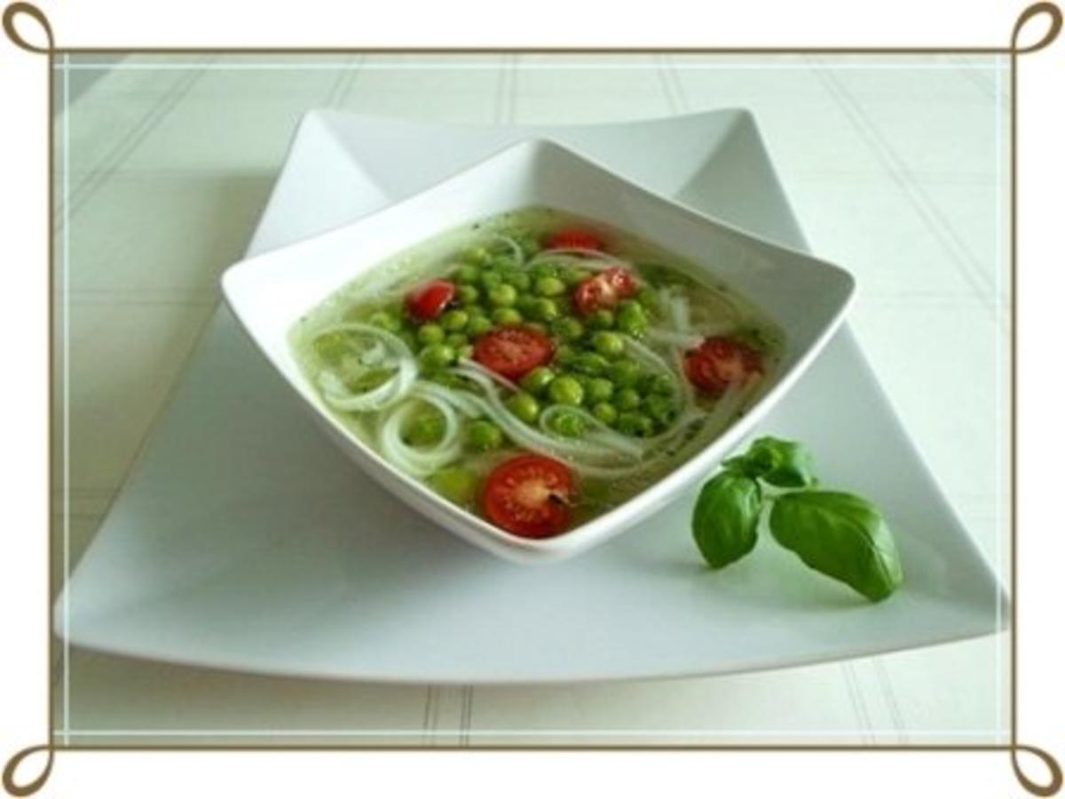 Reis-Bandnudeln mit jungen Erbsen – Suppe - Rezept - Bild Nr. 2