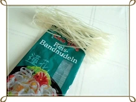 Reis-Bandnudeln mit jungen Erbsen – Suppe - Rezept - Bild Nr. 7