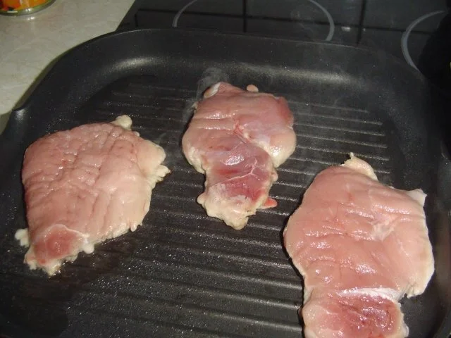 Rezept: Schnitzel und Kohlrabipommes mit Petersielkartoffeln Bild Nr. 8 Schnitzel und Kohlrabipommes mit Petersielkartoffeln - Rezept - Bild Nr. 8