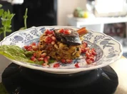 Portwein-Balsamico-Belugalinsen-Salat mit gebratener Blutwurst und "Moscow Mule" - Rezept