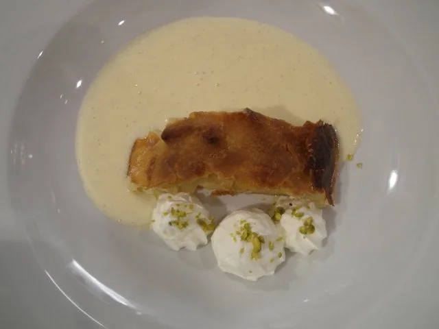 Rezept: Apfelstrudel mit Vanillesauce Apfelstrudel mit Vanillesauce - Rezept