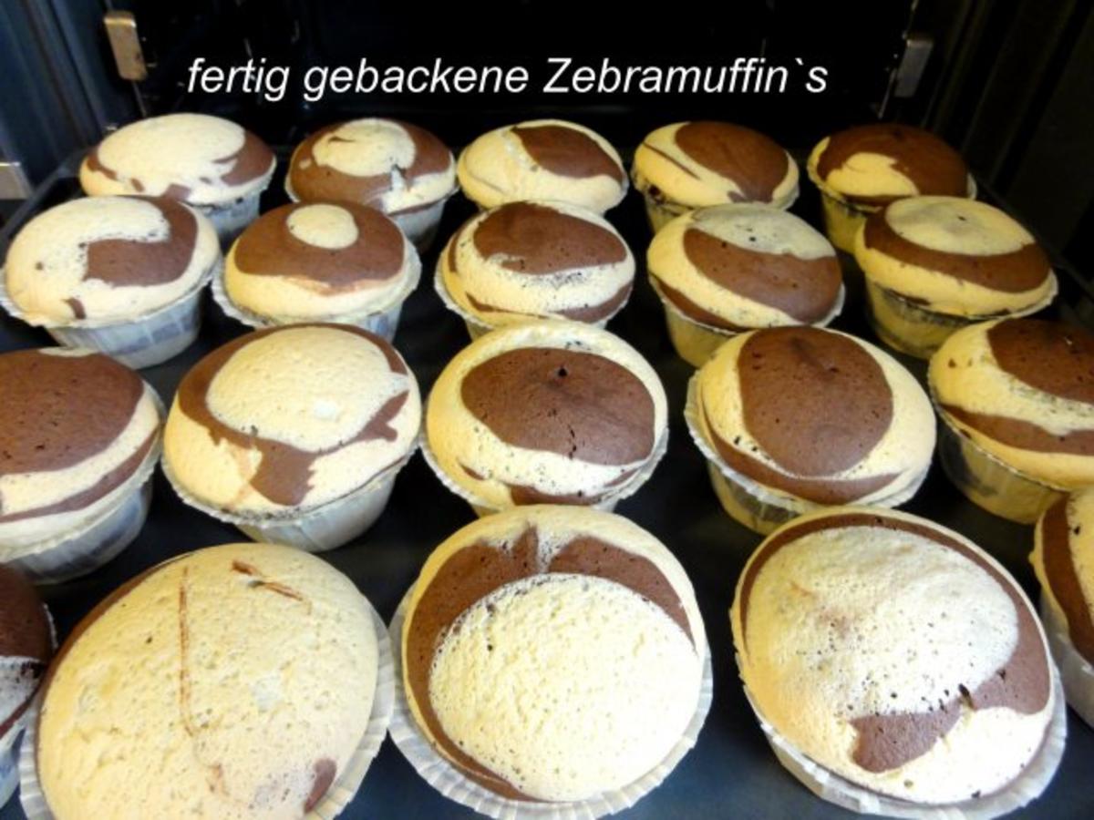 Muffin:   ZEBRAMUFFIN -aus Biskuitteig- - Rezept - Bild Nr. 2