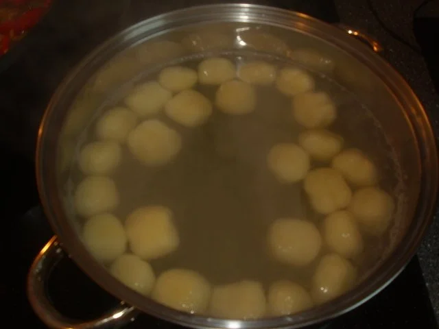 Rezept: Schnelle Knödelpfanne Bild Nr. 4 Schnelle Knödelpfanne - Rezept - Bild Nr. 4