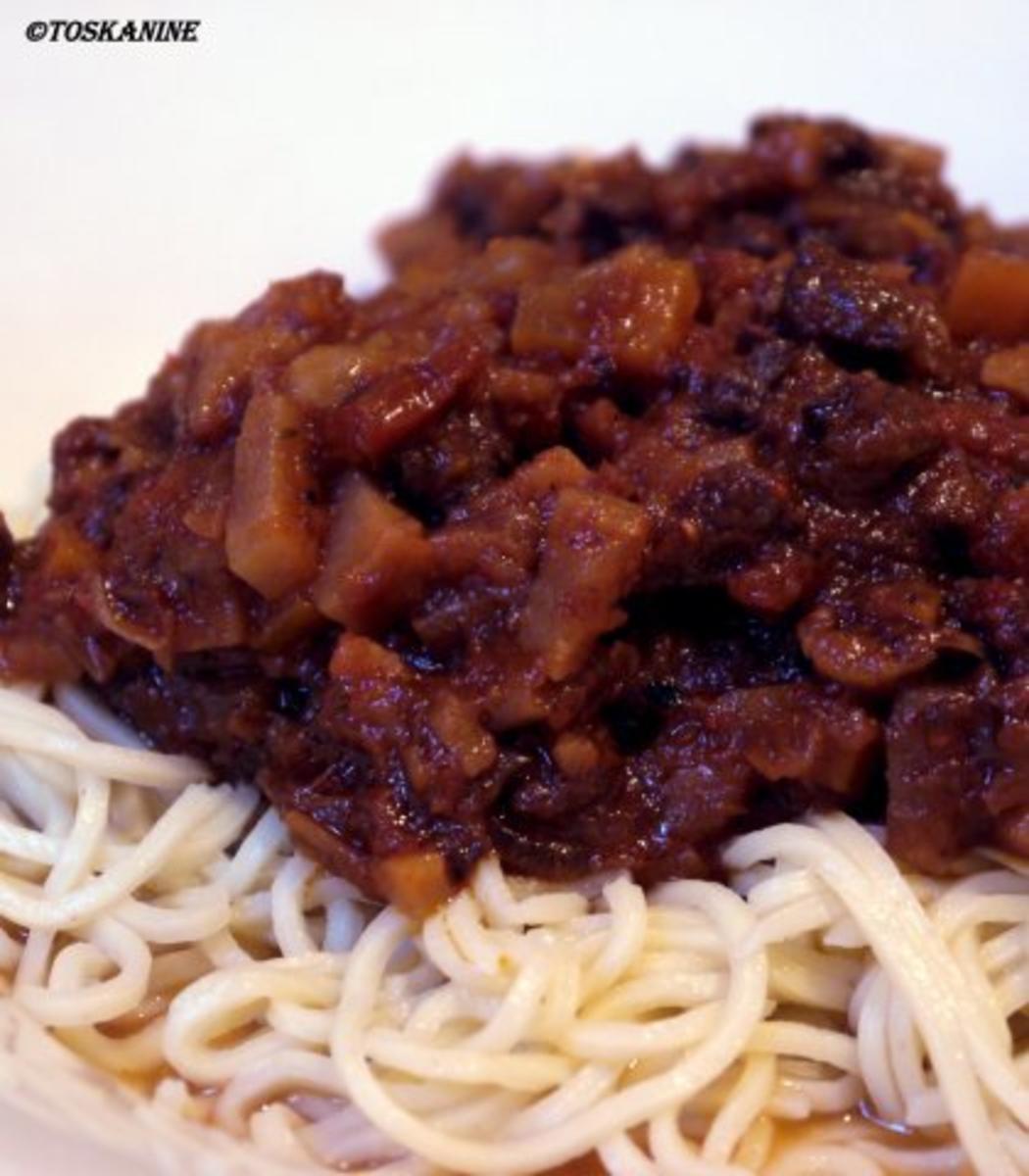 Spaghetti mit Ragú vom Rind - Rezept