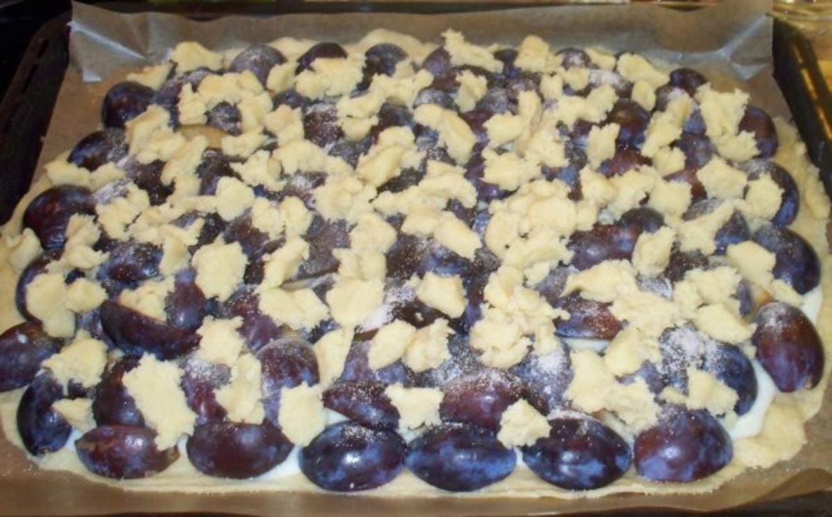 Pflaumenkuchen mit Pudding und Streuseln á lá Mama - Rezept - Bild Nr. 4