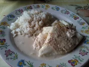 Fisch mit Butter-Weinbrandsauce und Reis - Rezept