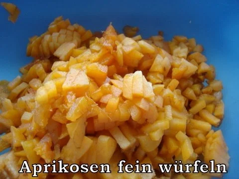 Aprikosen-Birnen Konfitüre mit Haselnusskrokant - Rezept - Bild Nr. 4