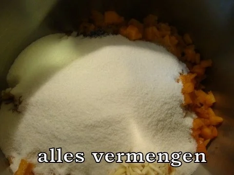 Aprikosen-Birnen Konfitüre mit Haselnusskrokant - Rezept - Bild Nr. 5